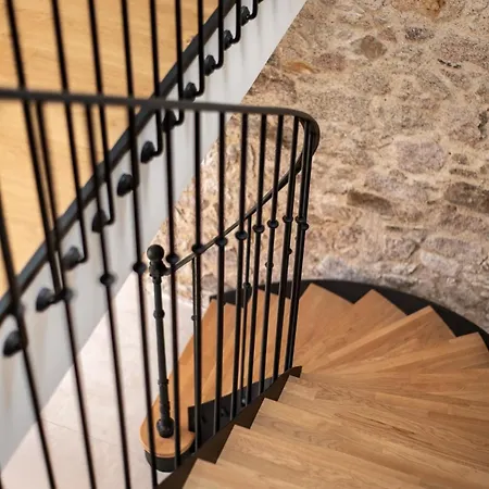 Maison Du Chateau, Spacieuse Et Charmante Pres Du Puydufou בית נופש