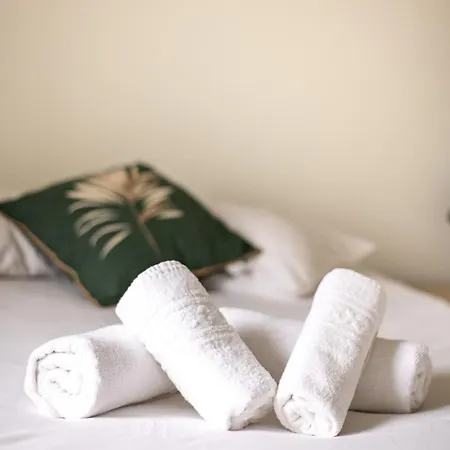 Maison Du Chateau, Spacieuse Et Charmante Pres Du Puydufou בית נופש