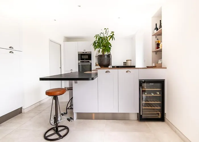 Maison Du Chateau, Spacieuse Et Charmante Pres Du Puydufou 度假居 *